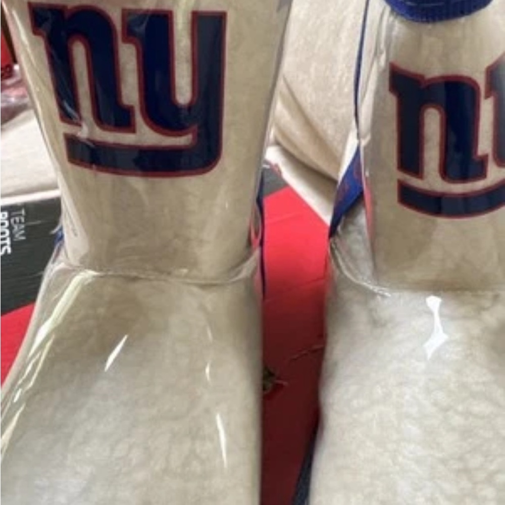 Foco Women’s Shearling Boots NY Giants New Size 8